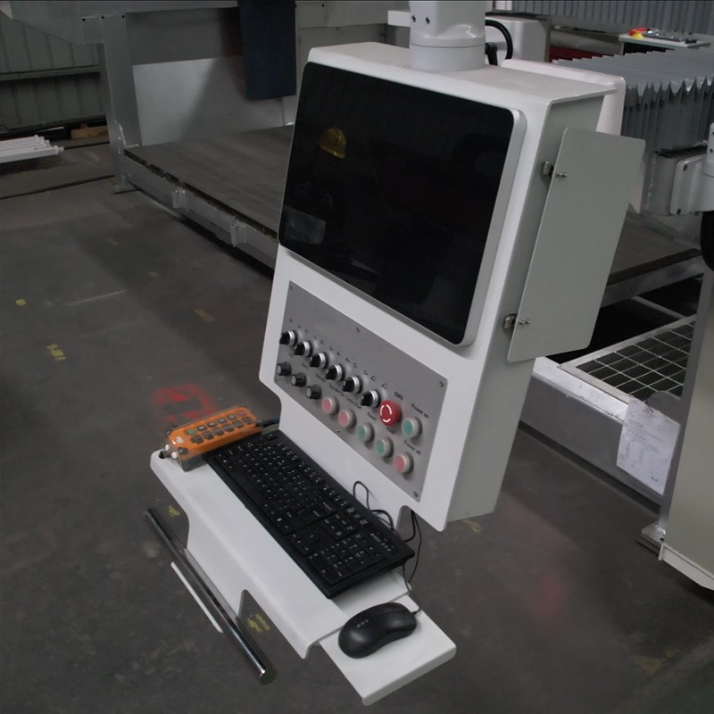CNC 5 Axis Bridge Saw For Stone suppliers